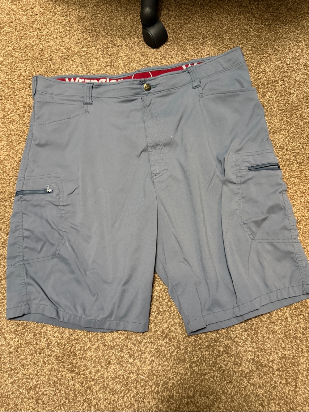 Wrangler Men's Gray Cargo Shorts